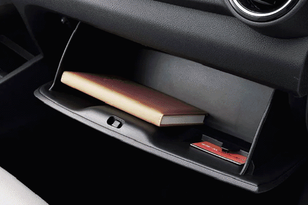 Glove box
